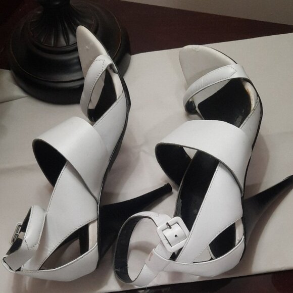 Aldo Women's Strappy Heels - Picture 3 of 10